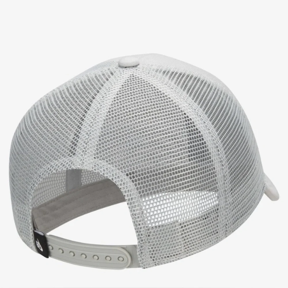 Nike Rise Futura Child Sz (4-7) Light Smoke‎ Gray/Black Trucker Cap